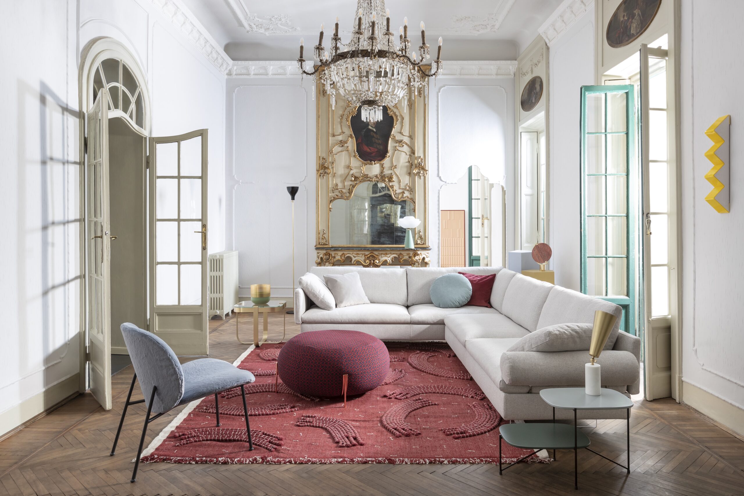 Divano Voyage Saba Italia in tessuto – showroom Actual Spotti Brianza